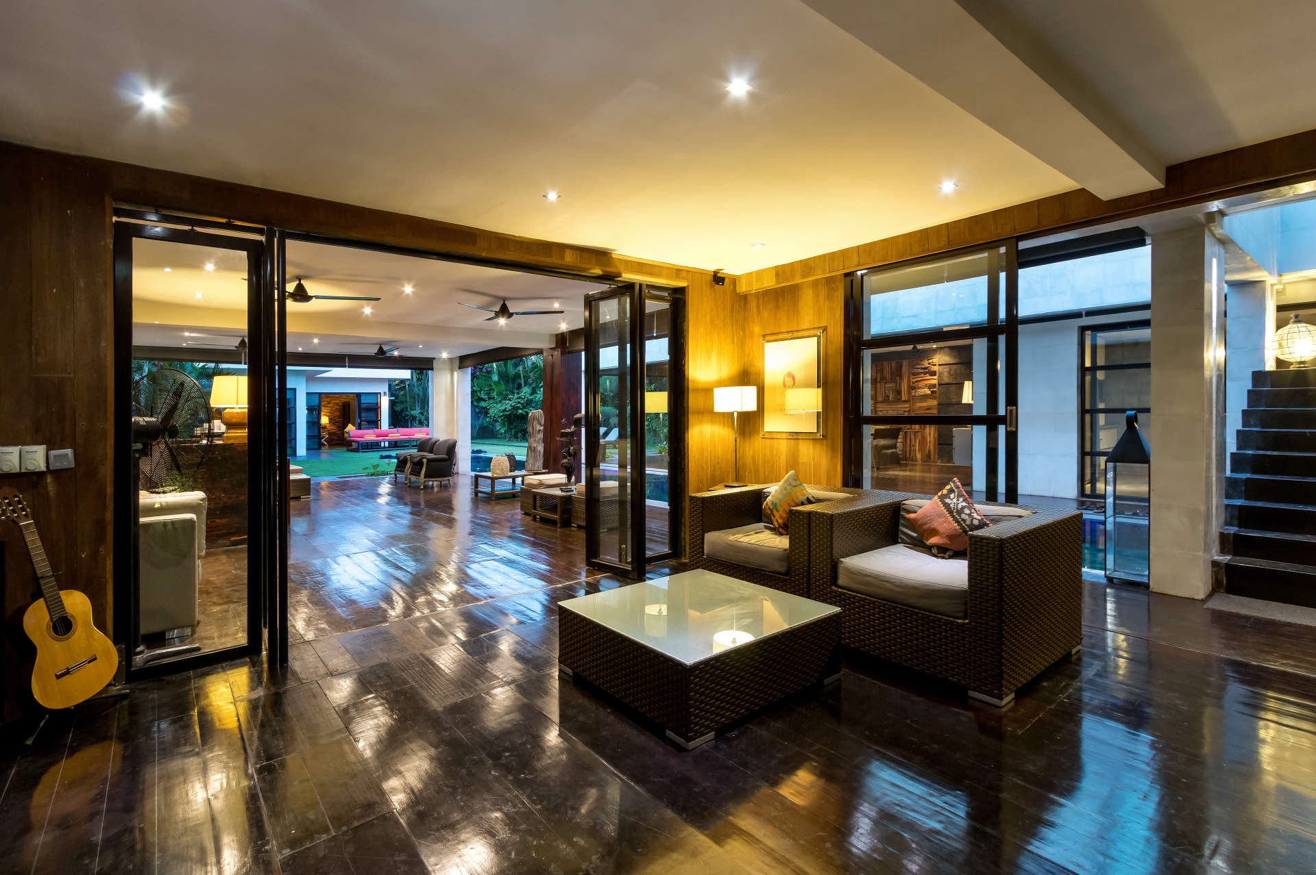 Seminyak'ta Özel Havuzlu 5 Yatak Odalı Tatil Villası, Bali Villa 2001