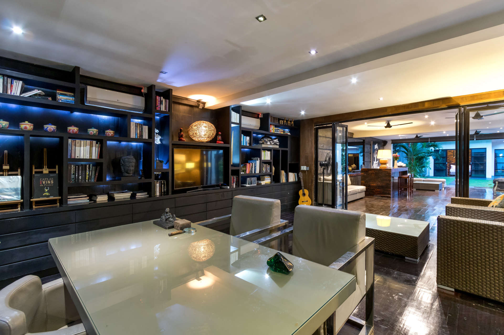 Seminyak'ta Özel Havuzlu 5 Yatak Odalı Tatil Villası, Bali Villa 2001