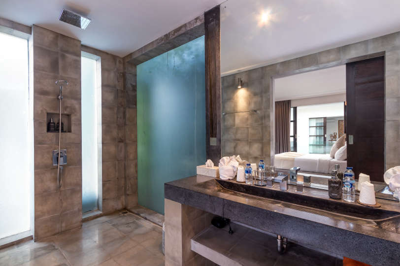 Seminyak'ta Özel Havuzlu 5 Yatak Odalı Tatil Villası, Bali Villa 2001