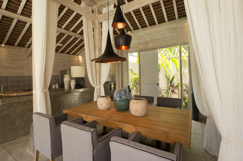 Kerobokan'da Mükemmel Bir Konumda Güzel 5 Yıldızlı Tatil Villası, Tarihlerinizi Güvence Altına Almak İçin Erken Rezervasyon Yapın, Villa Bali 2006