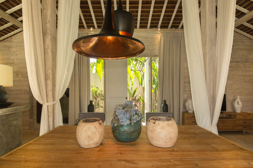 Kerobokan'da Mükemmel Bir Konumda Güzel 5 Yıldızlı Tatil Villası, Tarihlerinizi Güvence Altına Almak İçin Erken Rezervasyon Yapın, Villa Bali 2006