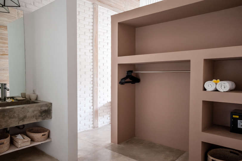 Kerobokan'da Mükemmel Bir Konumda Güzel 5 Yıldızlı Tatil Villası, Tarihlerinizi Güvence Altına Almak İçin Erken Rezervasyon Yapın, Villa Bali 2006
