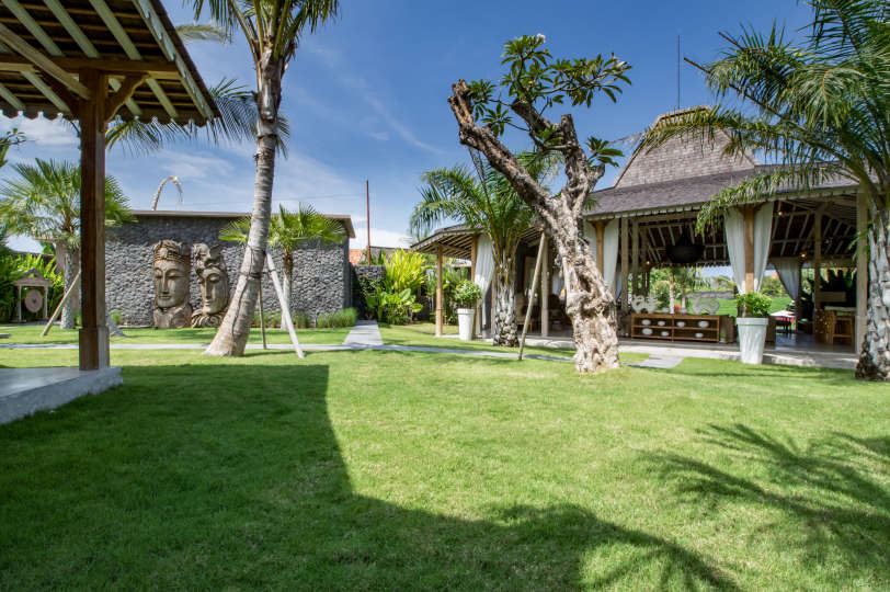 Kerobokan'da En İyi Fiyata Kendi 5 Yıldızlı Özel Villanızı Kiralayarak Ömür Boyu Bir Tatilin Keyfini Çıkarın, Villa Bali 2008