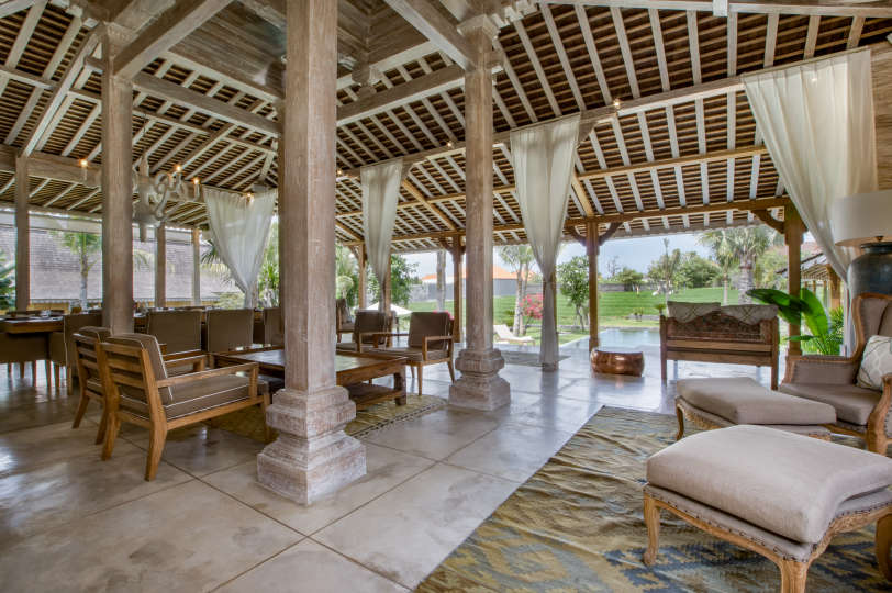 Kerobokan'da En İyi Fiyata Kendi 5 Yıldızlı Özel Villanızı Kiralayarak Ömür Boyu Bir Tatilin Keyfini Çıkarın, Villa Bali 2008