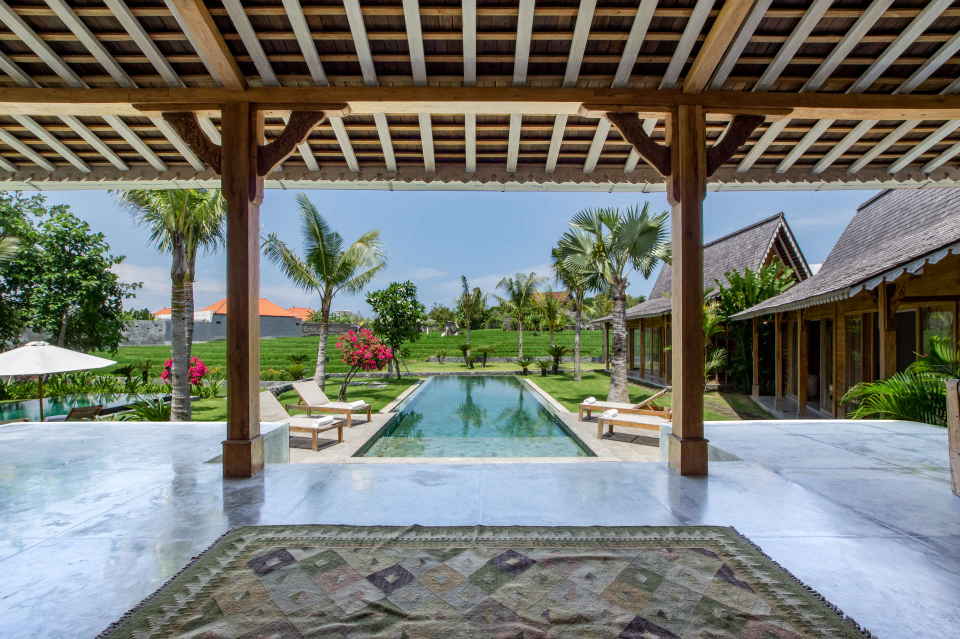 Kerobokan'da En İyi Fiyata Kendi 5 Yıldızlı Özel Villanızı Kiralayarak Ömür Boyu Bir Tatilin Keyfini Çıkarın, Villa Bali 2008