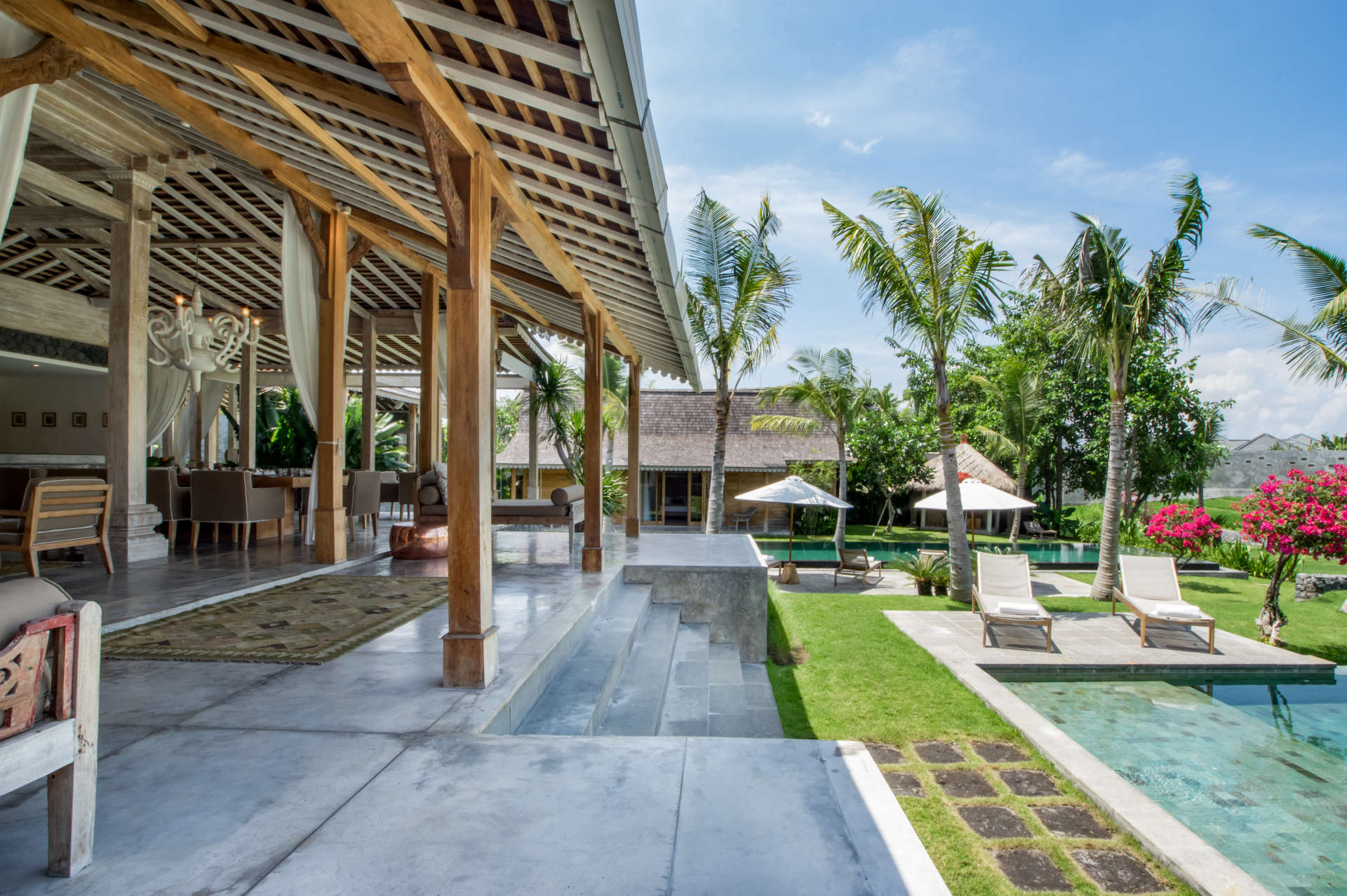 Kerobokan'da En İyi Fiyata Kendi 5 Yıldızlı Özel Villanızı Kiralayarak Ömür Boyu Bir Tatilin Keyfini Çıkarın, Villa Bali 2008