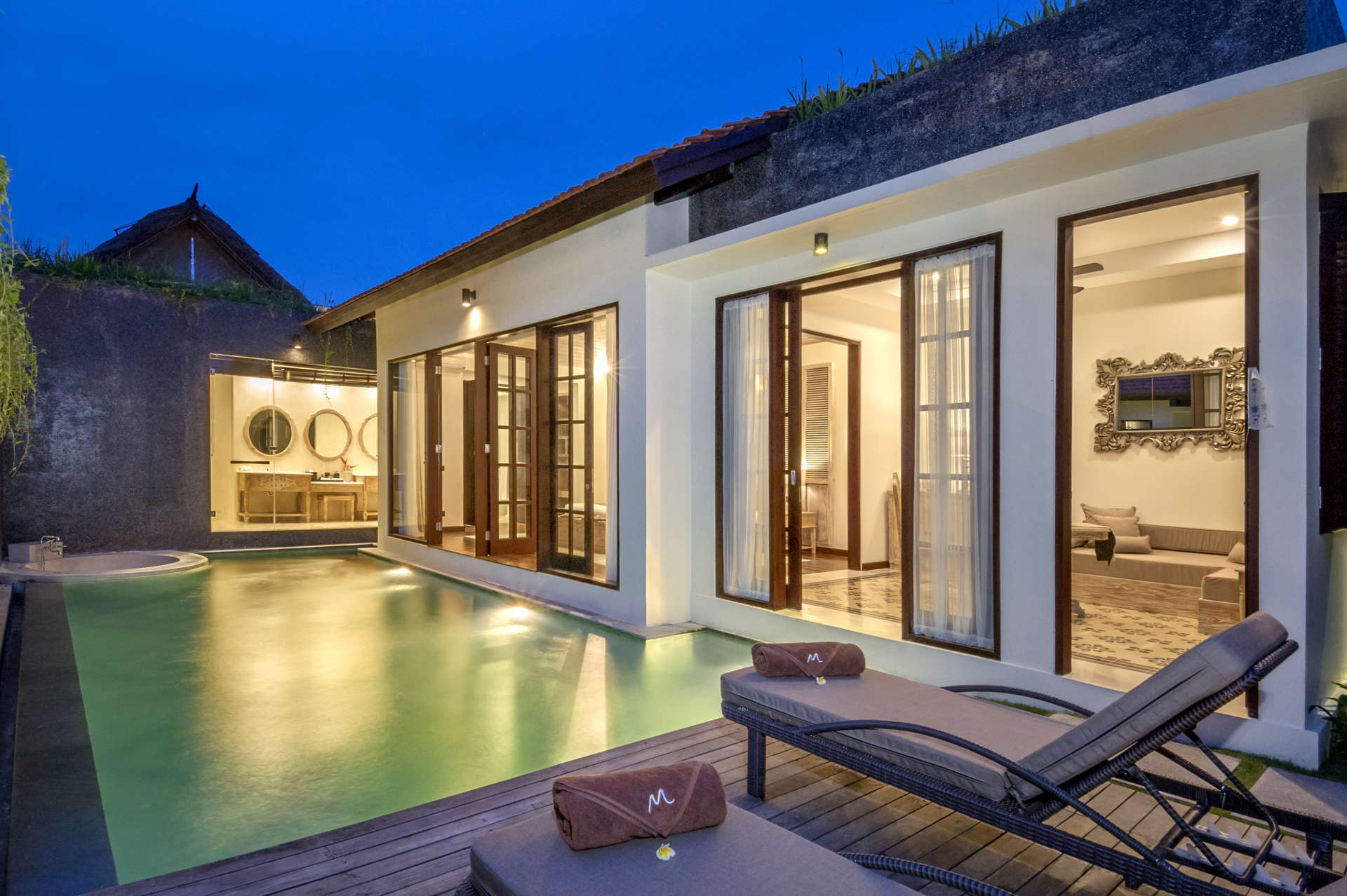 Umalas'ta Özel Havuzlu ve Tam Personelli Özel Tatil Villanızı Kiralamak İçin Eksiksiz Kılavuz, Villa Bali 2009