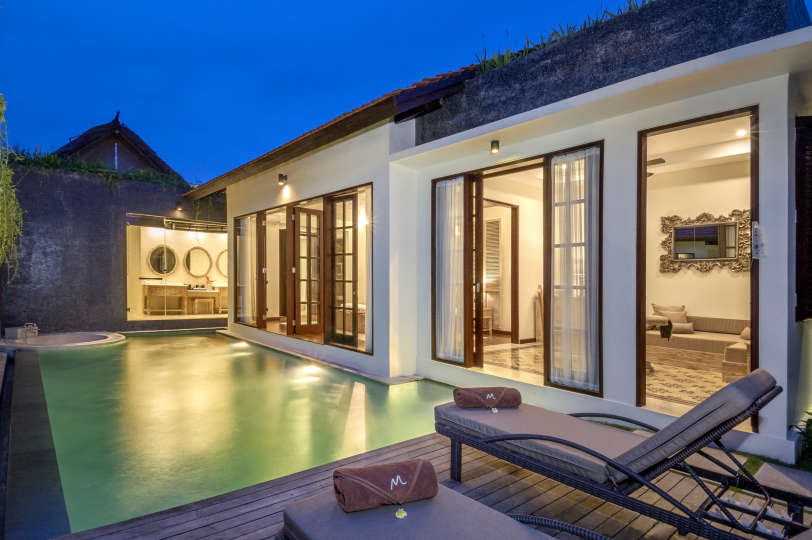 Umalas'ta Özel Havuzlu ve Tam Personelli Özel Tatil Villanızı Kiralamak İçin Eksiksiz Kılavuz, Villa Bali 2009