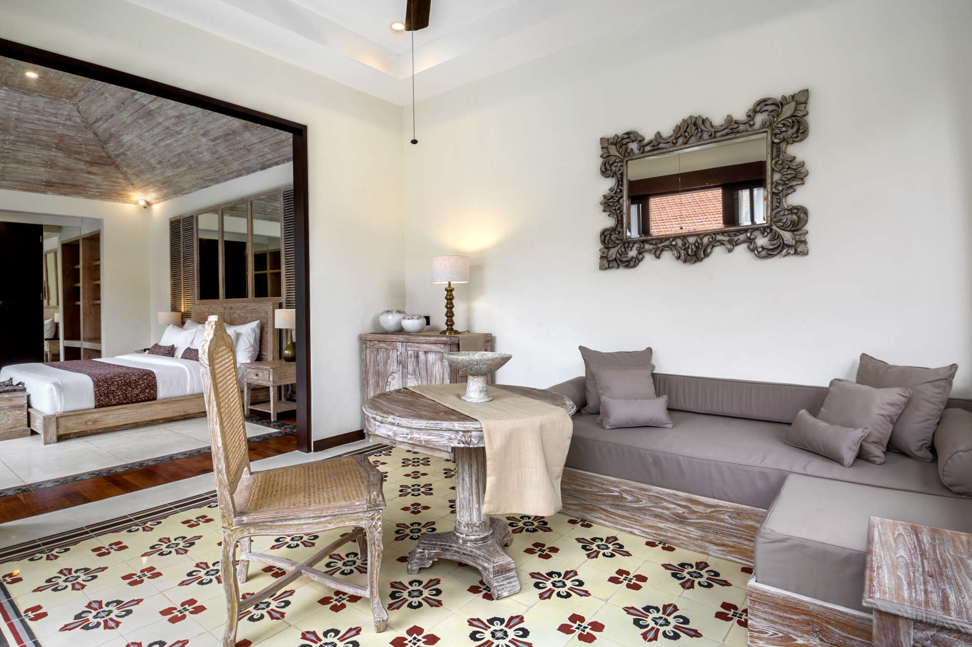 Umalas'ta Özel Havuzlu ve Tam Personelli Özel Tatil Villanızı Kiralamak İçin Eksiksiz Kılavuz, Villa Bali 2009