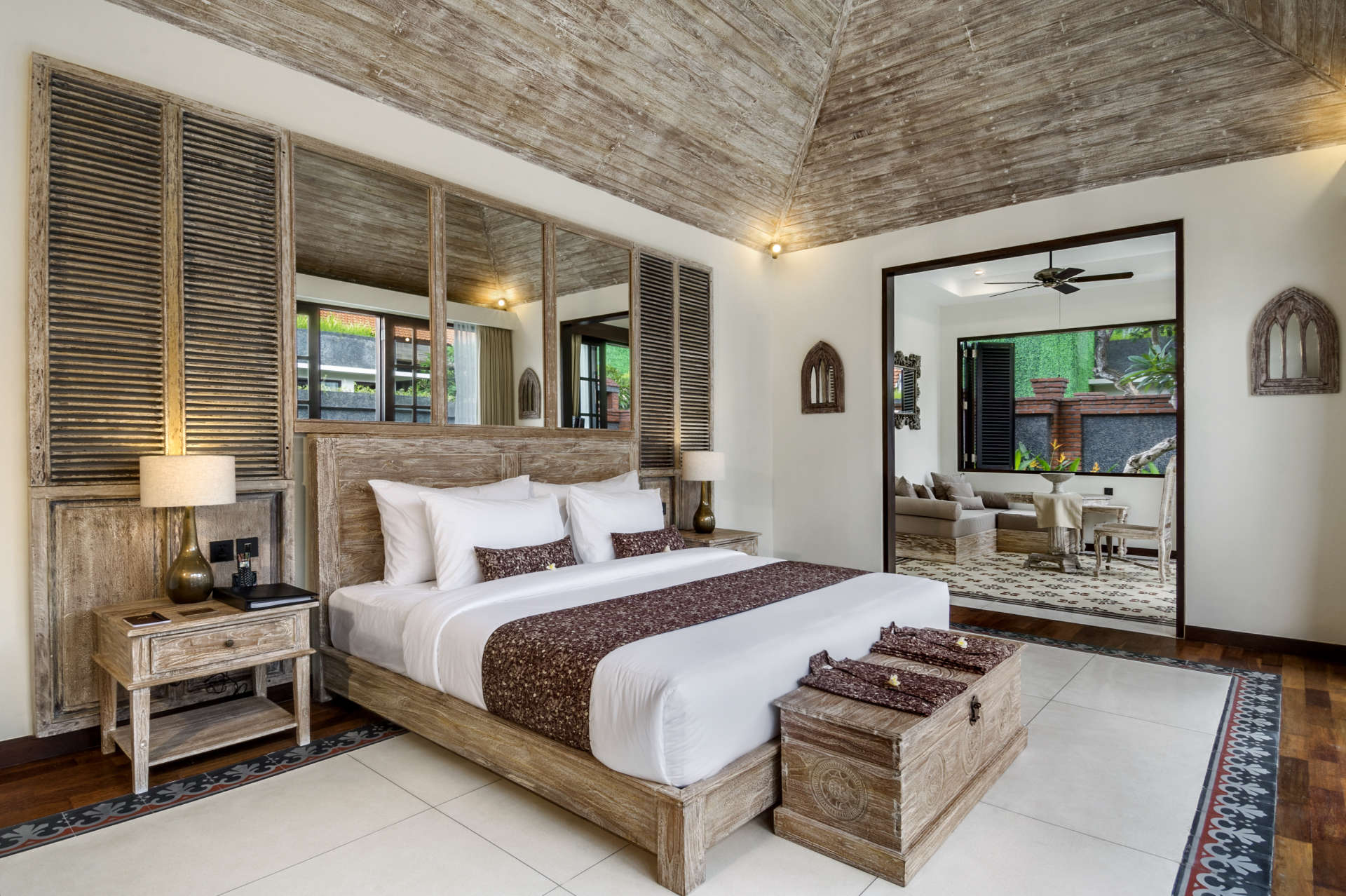 Umalas'ta Özel Havuzlu ve Tam Personelli Özel Tatil Villanızı Kiralamak İçin Eksiksiz Kılavuz, Villa Bali 2009