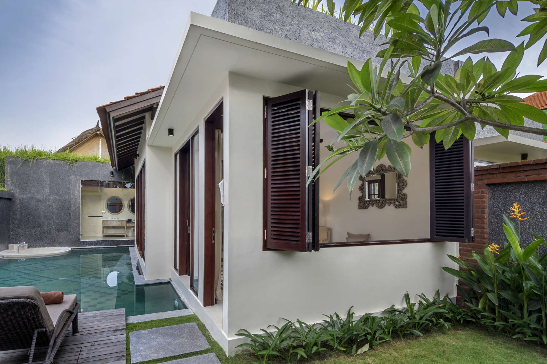 Umalas'ta Özel Havuzlu ve Tam Personelli Özel Tatil Villanızı Kiralamak İçin Eksiksiz Kılavuz, Villa Bali 2009