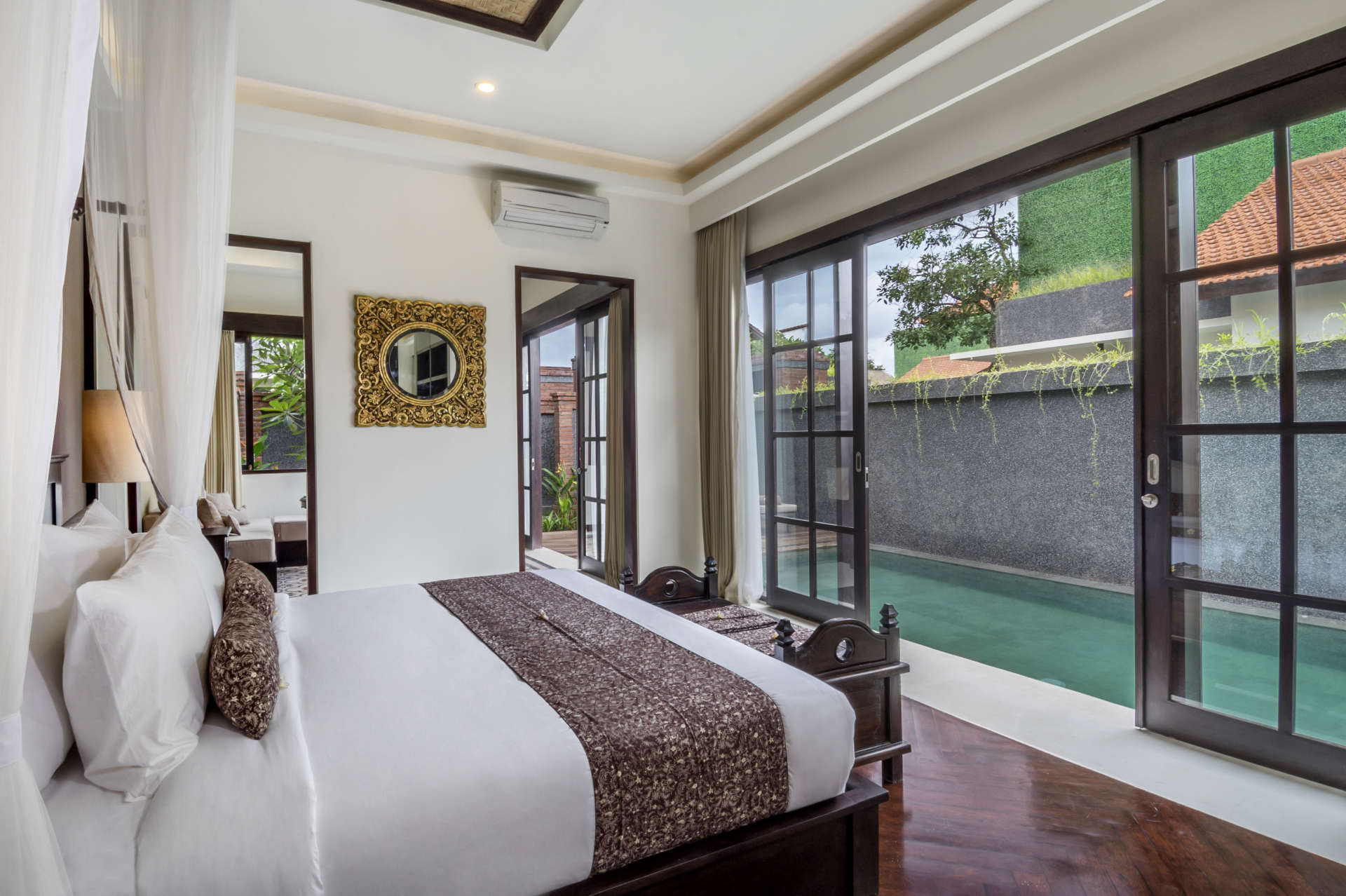 Bali'de Kiralık 5 Yıldızlı Villa, Bali Villa 2010