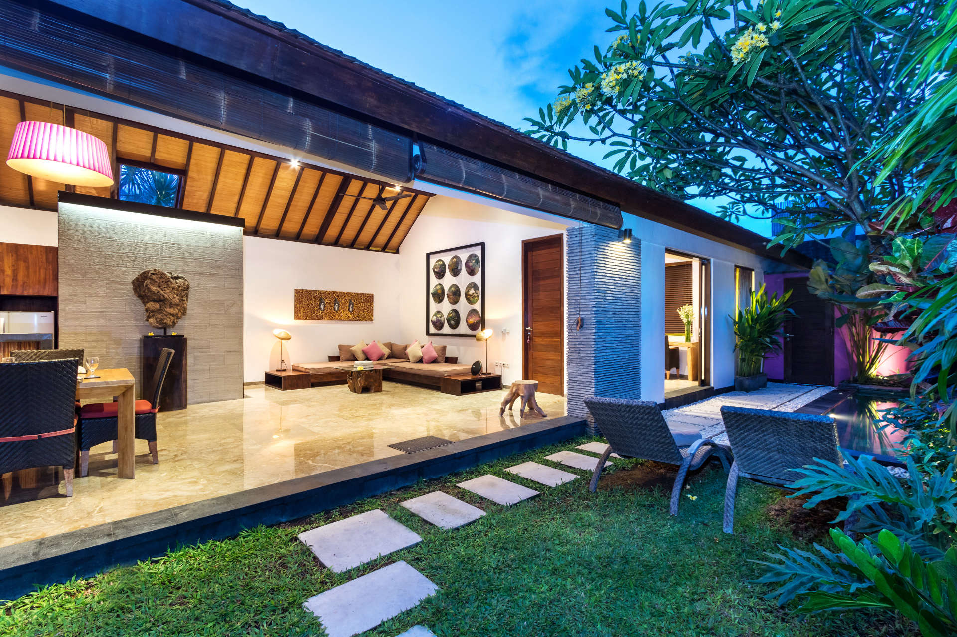 Seminyak'ta Özel Havuzlu Bu Lüks 1 Yatak Odalı Tatil Villasına Bayılacaksınız, Villa Bali 2011