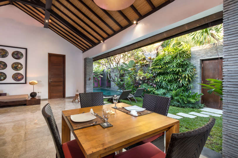 Seminyak'ta Özel Havuzlu Bu Lüks 1 Yatak Odalı Tatil Villasına Bayılacaksınız, Villa Bali 2011