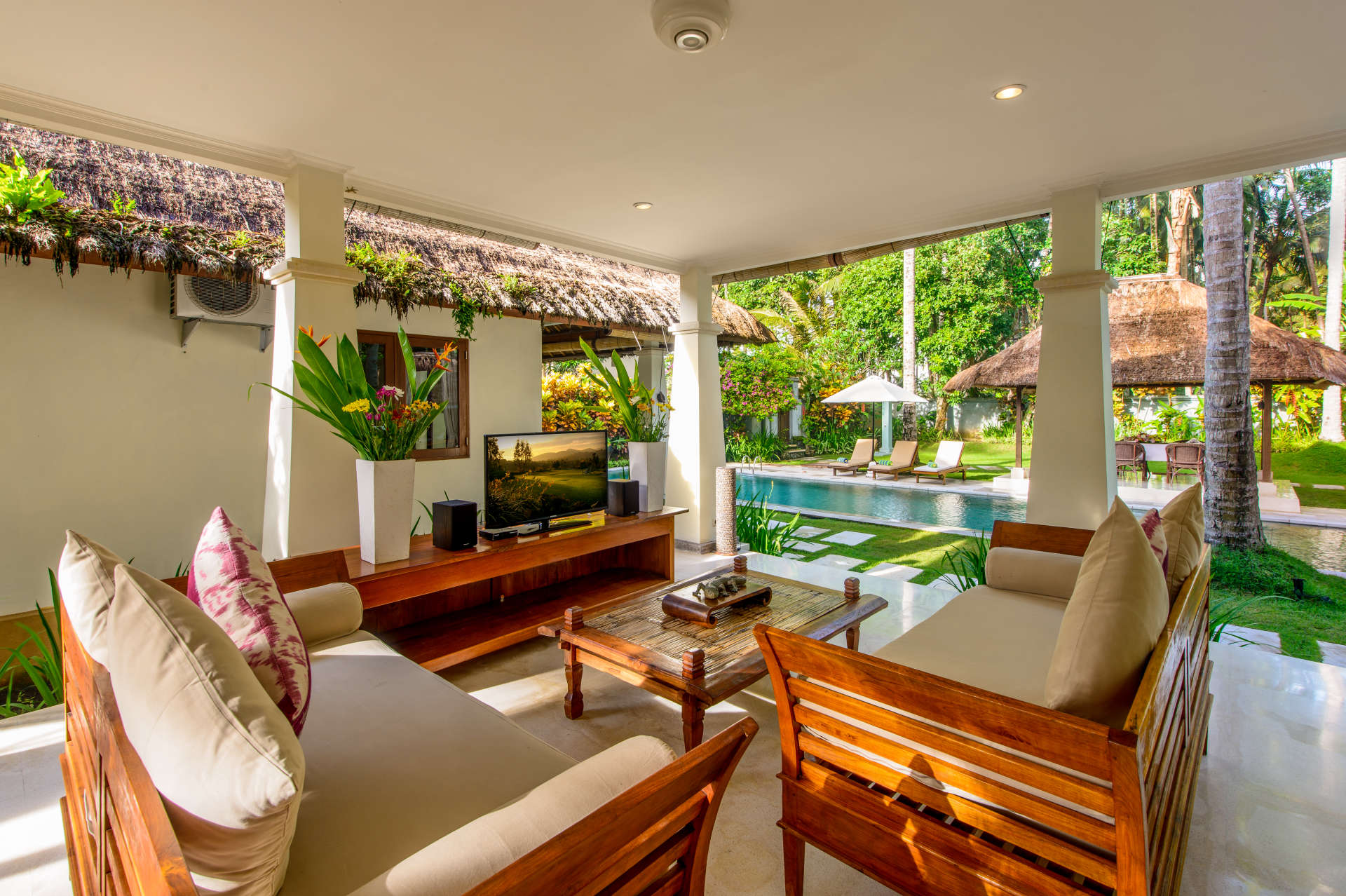 Candidasa'da Özel Havuzlu ve Tam Personelli En İyi 5 Yıldızlı Tatil Villası, Villa Bali 2015