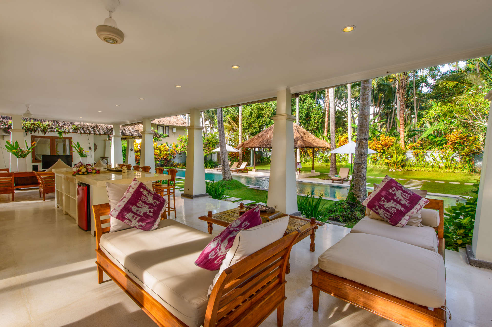 Candidasa'da Özel Havuzlu ve Tam Personelli En İyi 5 Yıldızlı Tatil Villası, Villa Bali 2015