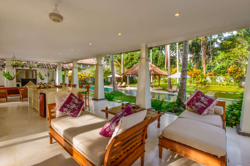 Candidasa'da Özel Havuzlu ve Tam Personelli En İyi 5 Yıldızlı Tatil Villası, Villa Bali 2015