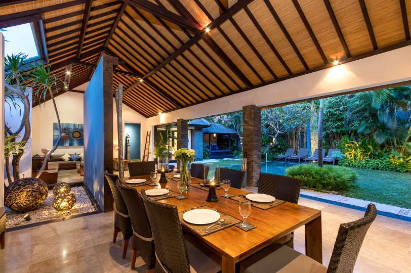 Seminyak'ta Mükemmel Bir Konumda Güzel 5 Yıldızlı Tatil Villası, Tarihlerinizi Garantilemek İçin Erken Rezervasyon Yapın, Villa Bali 2016
