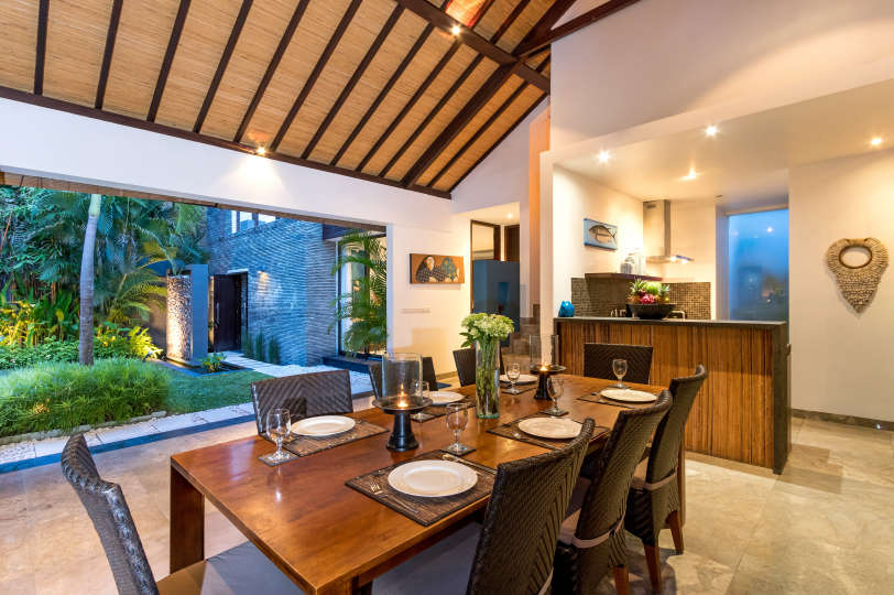 Seminyak'ta Mükemmel Bir Konumda Güzel 5 Yıldızlı Tatil Villası, Tarihlerinizi Garantilemek İçin Erken Rezervasyon Yapın, Villa Bali 2016