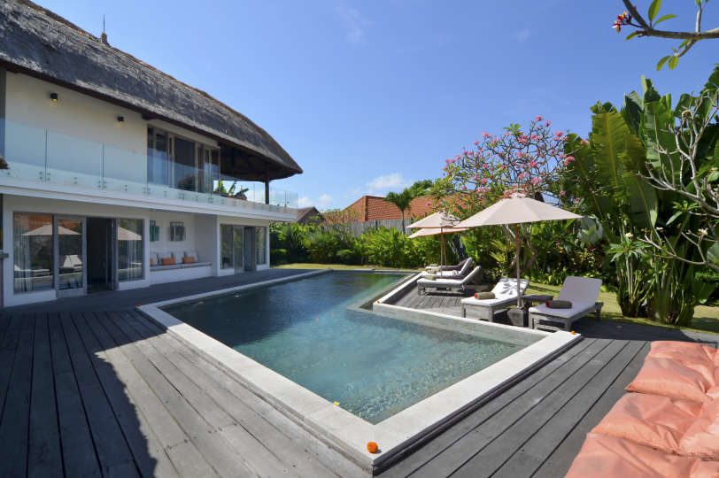 Canggu'da Kendi 5 Yıldızlı Özel Villanızı En İyi Fiyata Kiralama, Villa Bali 2018