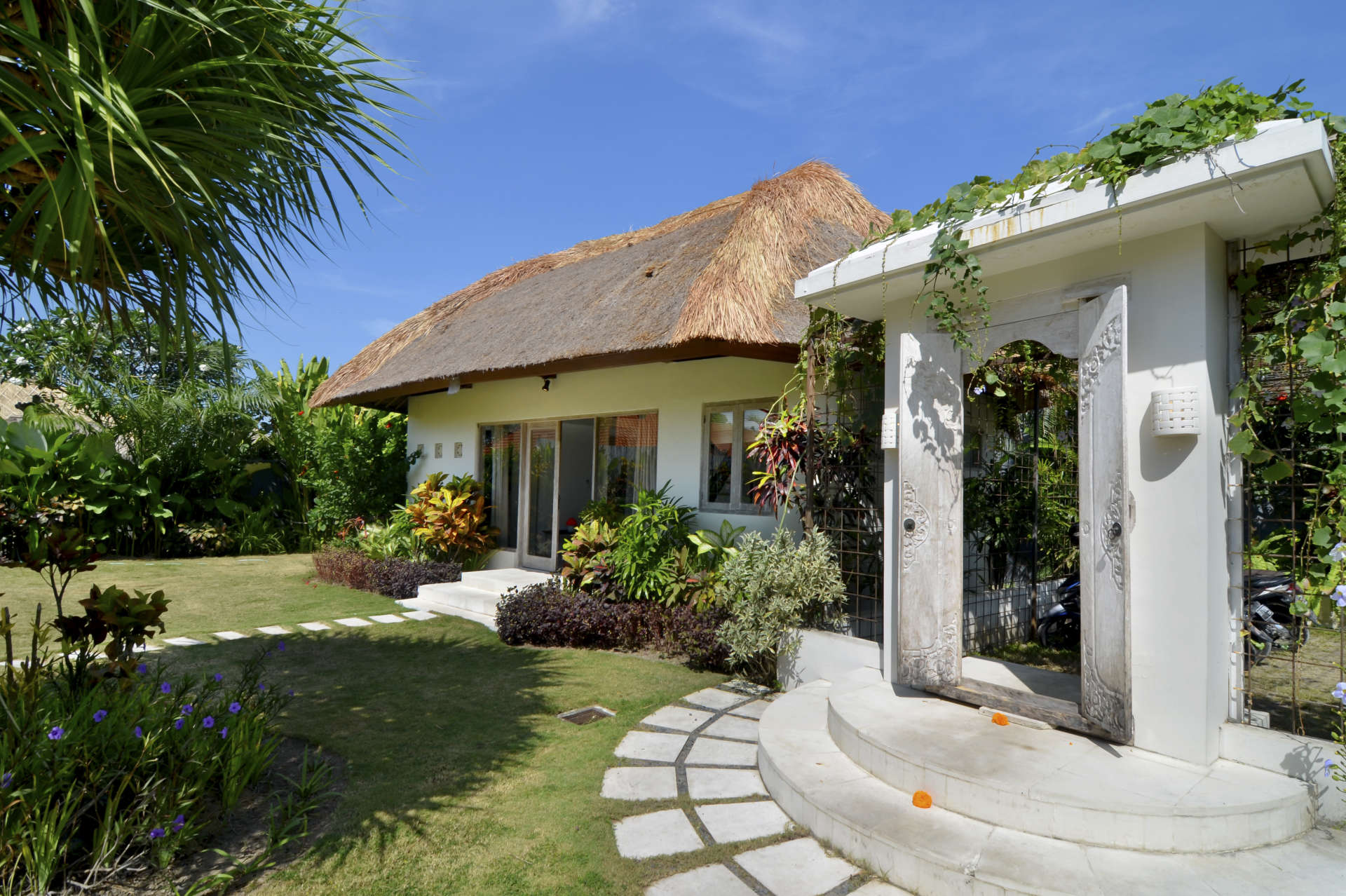 Canggu'da Kendi 5 Yıldızlı Özel Villanızı En İyi Fiyata Kiralama, Villa Bali 2018