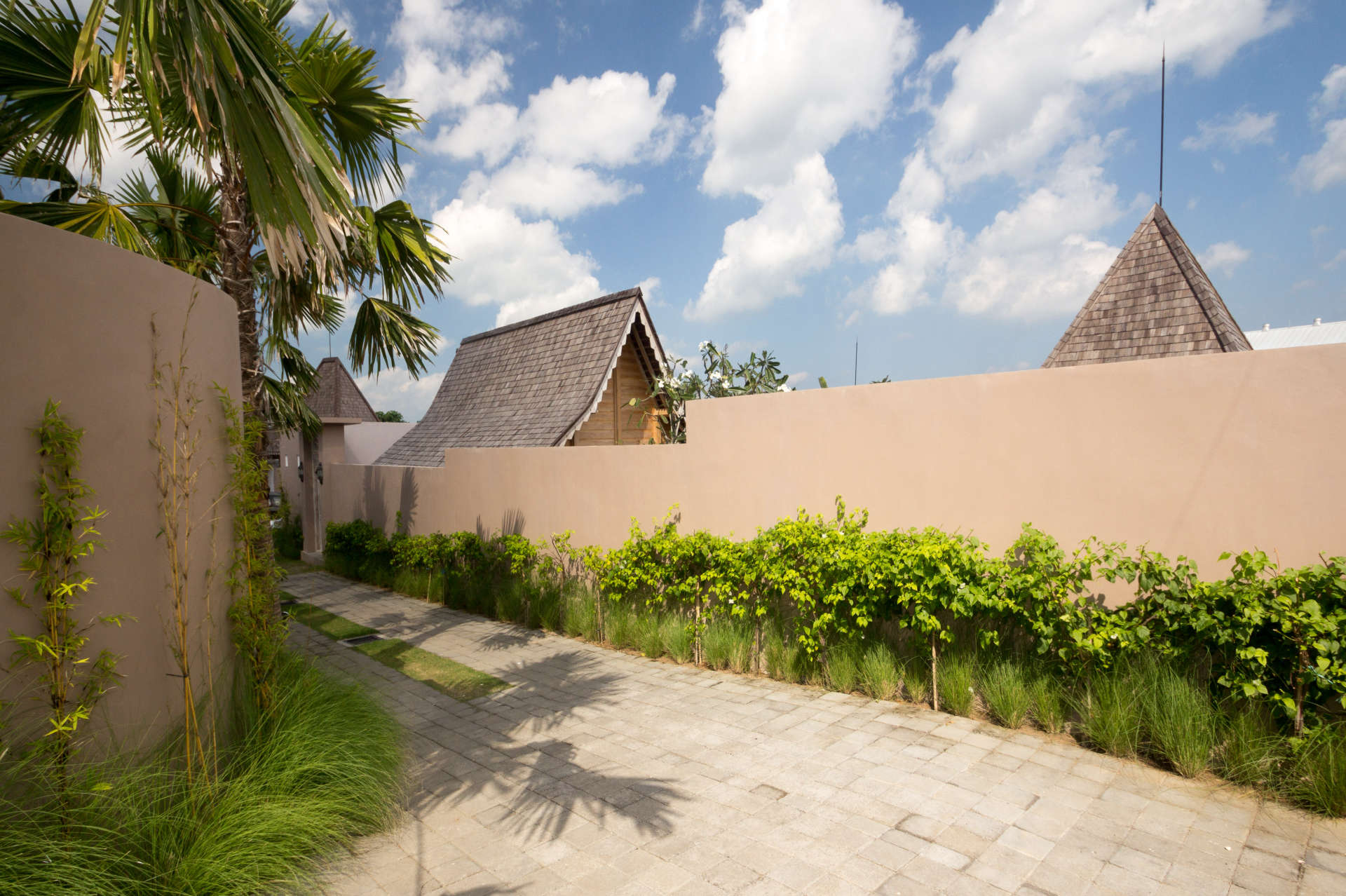 Kerobokan'da Özel Havuzlu ve Tam Kadrolu Özel Tatil Villanızı Kiralamak İçin Eksiksiz Kılavuz, Villa Bali 2019