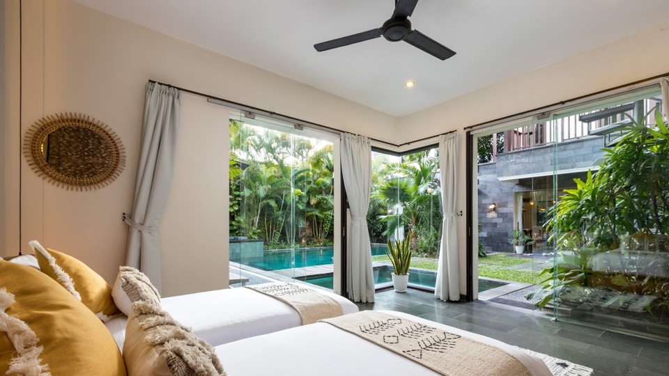 Bali'de Sahile Yakın Lüks Villa Kiralama, Bali Villa 2024