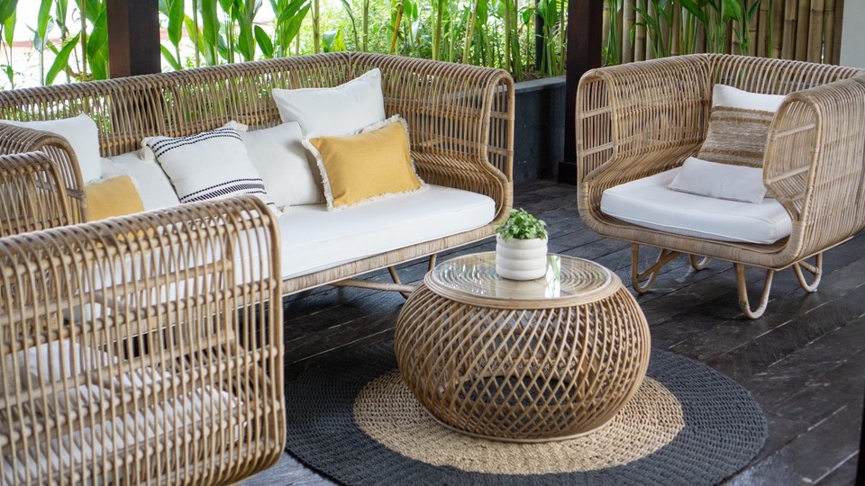 Bali'de Sahile Yakın Lüks Villa Kiralama, Bali Villa 2024