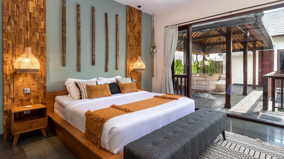 Bali'de Sahile Yakın Lüks Villa Kiralama, Bali Villa 2024