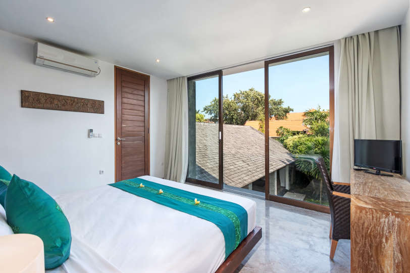 Seminyak'ta Mükemmel Bir Konumda Güzel 5 Yıldızlı Tatil Villası, Tarihlerinizi Garantilemek İçin Erken Rezervasyon Yapın, Villa Bali 2026
