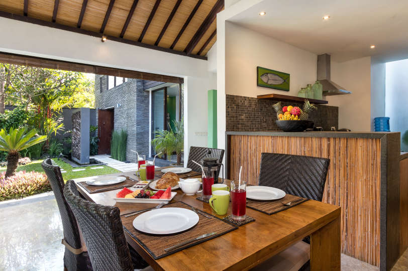 Seminyak'ta Mükemmel Bir Konumda Güzel 5 Yıldızlı Tatil Villası, Tarihlerinizi Garantilemek İçin Erken Rezervasyon Yapın, Villa Bali 2026