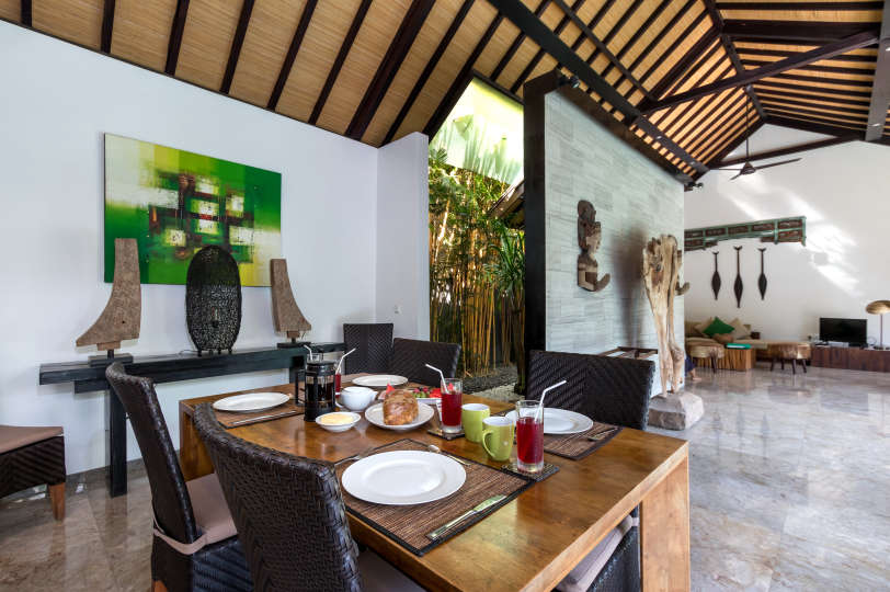Seminyak'ta Mükemmel Bir Konumda Güzel 5 Yıldızlı Tatil Villası, Tarihlerinizi Garantilemek İçin Erken Rezervasyon Yapın, Villa Bali 2026