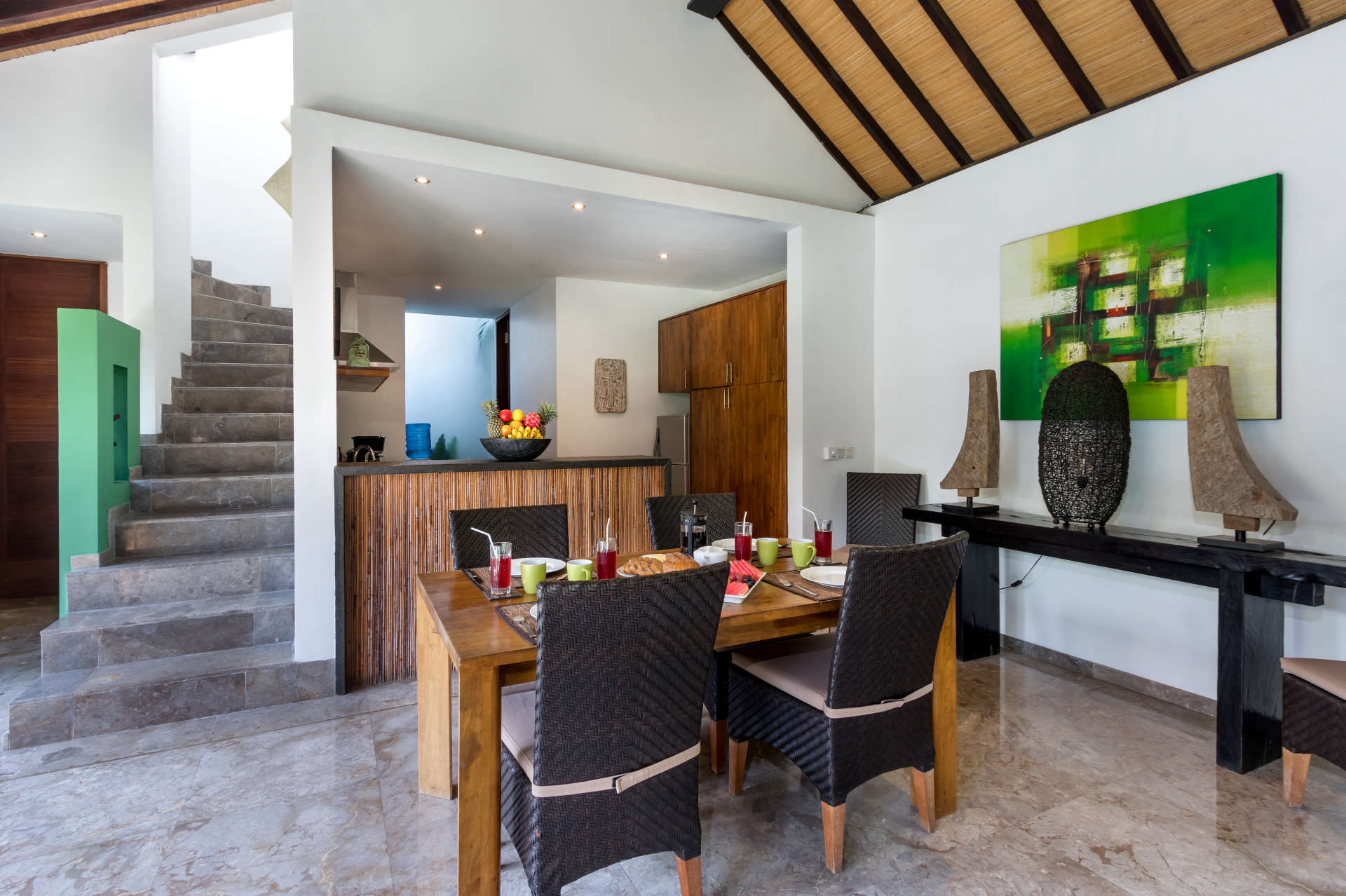 Seminyak'ta Mükemmel Bir Konumda Güzel 5 Yıldızlı Tatil Villası, Tarihlerinizi Garantilemek İçin Erken Rezervasyon Yapın, Villa Bali 2026