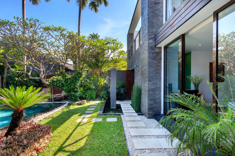 Seminyak'ta Mükemmel Bir Konumda Güzel 5 Yıldızlı Tatil Villası, Tarihlerinizi Garantilemek İçin Erken Rezervasyon Yapın, Villa Bali 2026