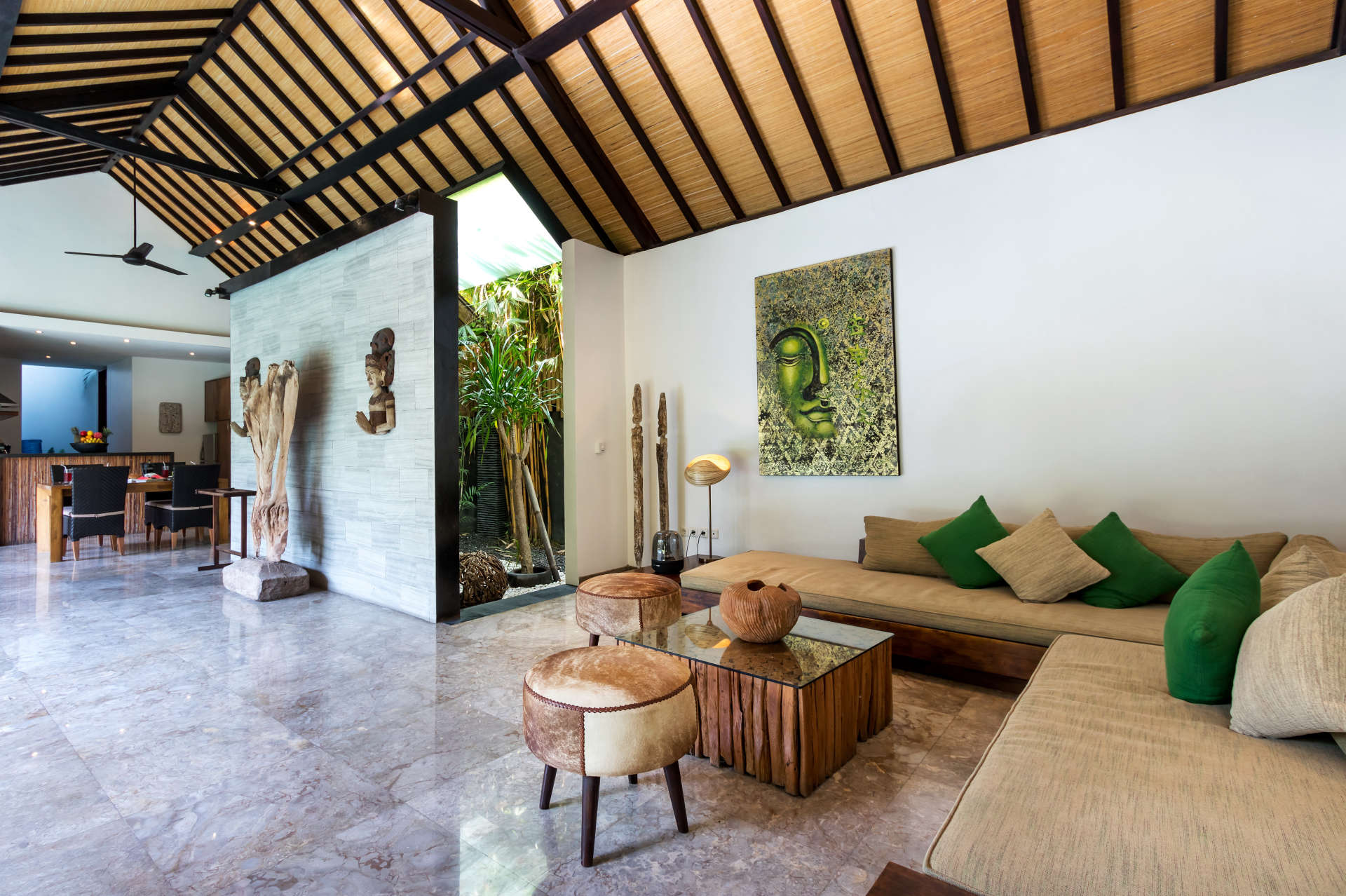Seminyak'ta Mükemmel Bir Konumda Güzel 5 Yıldızlı Tatil Villası, Tarihlerinizi Garantilemek İçin Erken Rezervasyon Yapın, Villa Bali 2026