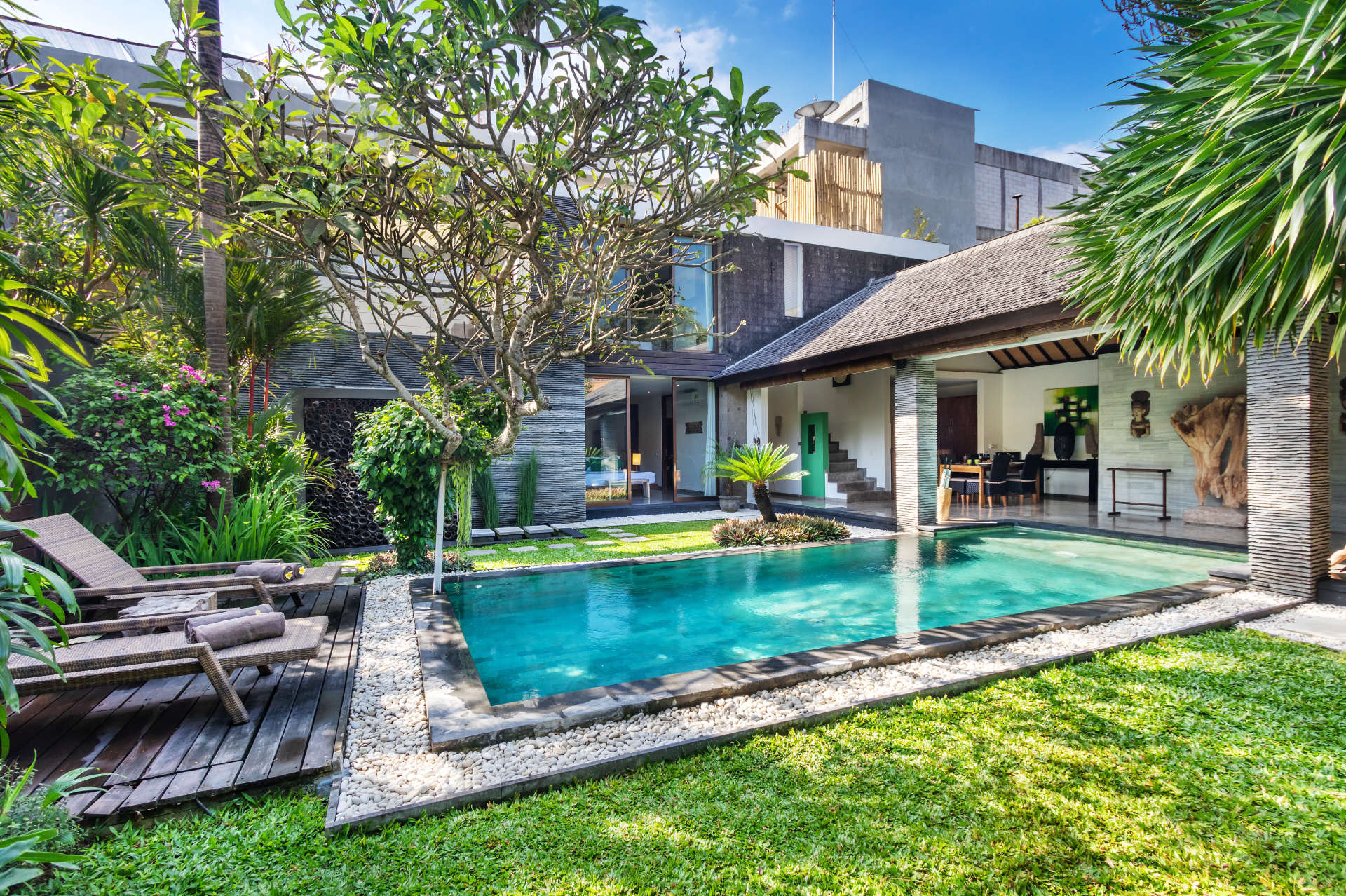 Seminyak'ta Mükemmel Bir Konumda Güzel 5 Yıldızlı Tatil Villası, Tarihlerinizi Garantilemek İçin Erken Rezervasyon Yapın, Villa Bali 2026