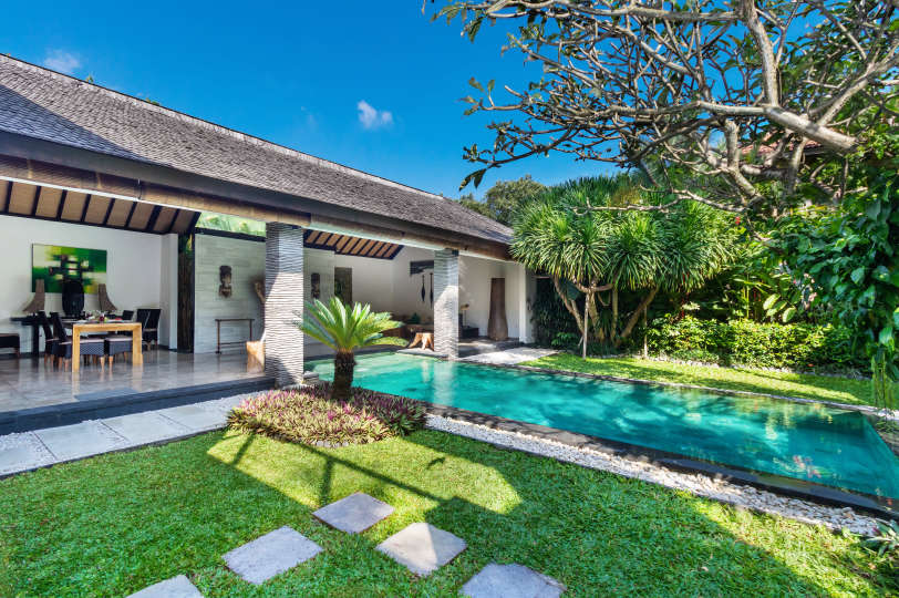 Seminyak'ta Mükemmel Bir Konumda Güzel 5 Yıldızlı Tatil Villası, Tarihlerinizi Garantilemek İçin Erken Rezervasyon Yapın, Villa Bali 2026