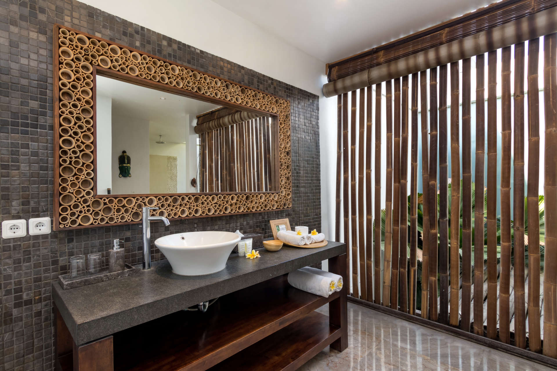 Seminyak'ta Mükemmel Bir Konumda Güzel 5 Yıldızlı Tatil Villası, Tarihlerinizi Garantilemek İçin Erken Rezervasyon Yapın, Villa Bali 2026