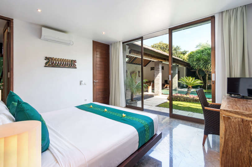 Seminyak'ta Mükemmel Bir Konumda Güzel 5 Yıldızlı Tatil Villası, Tarihlerinizi Garantilemek İçin Erken Rezervasyon Yapın, Villa Bali 2026