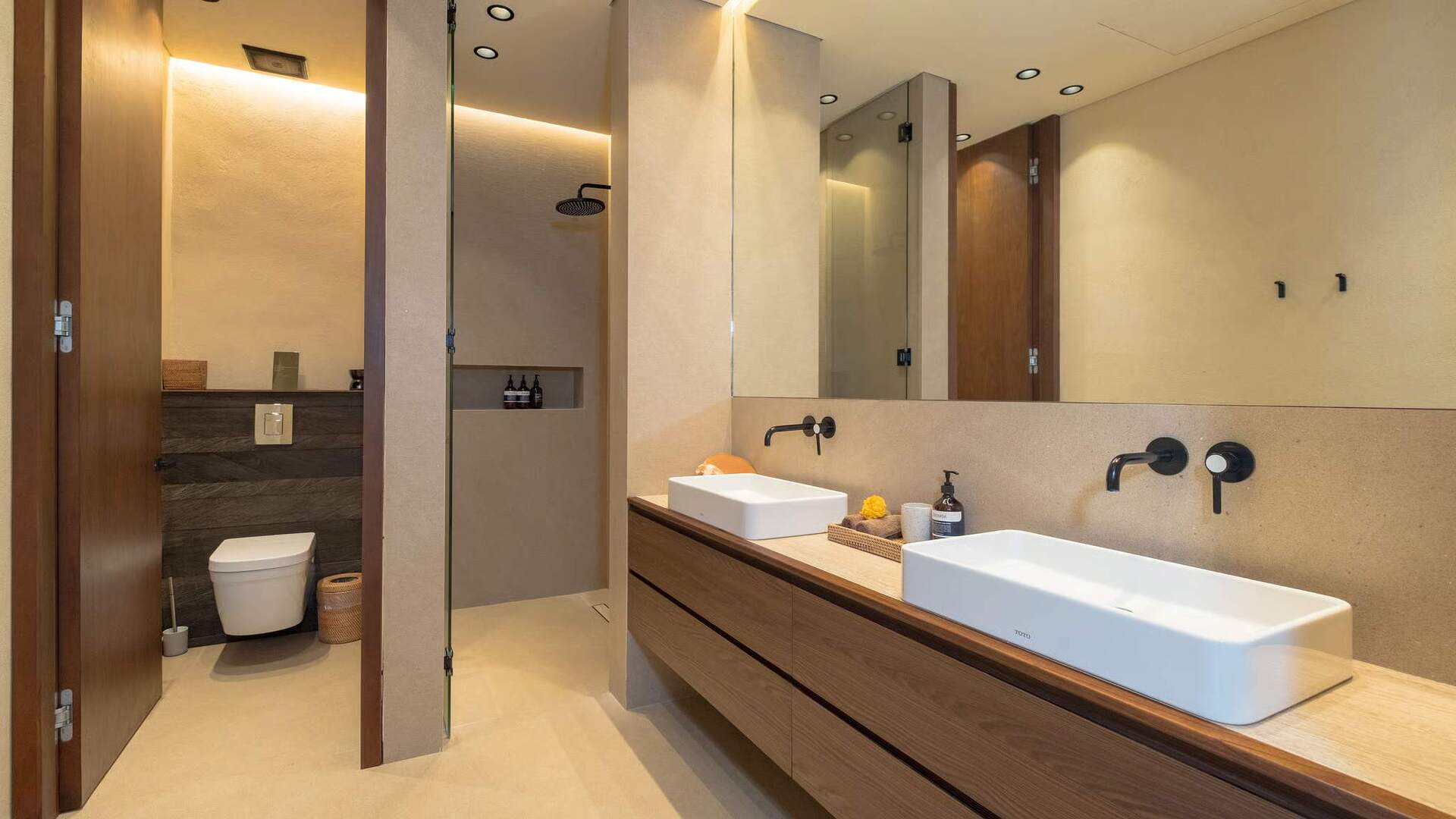 Zarif Berawa Retreat, Bali Villası 2029