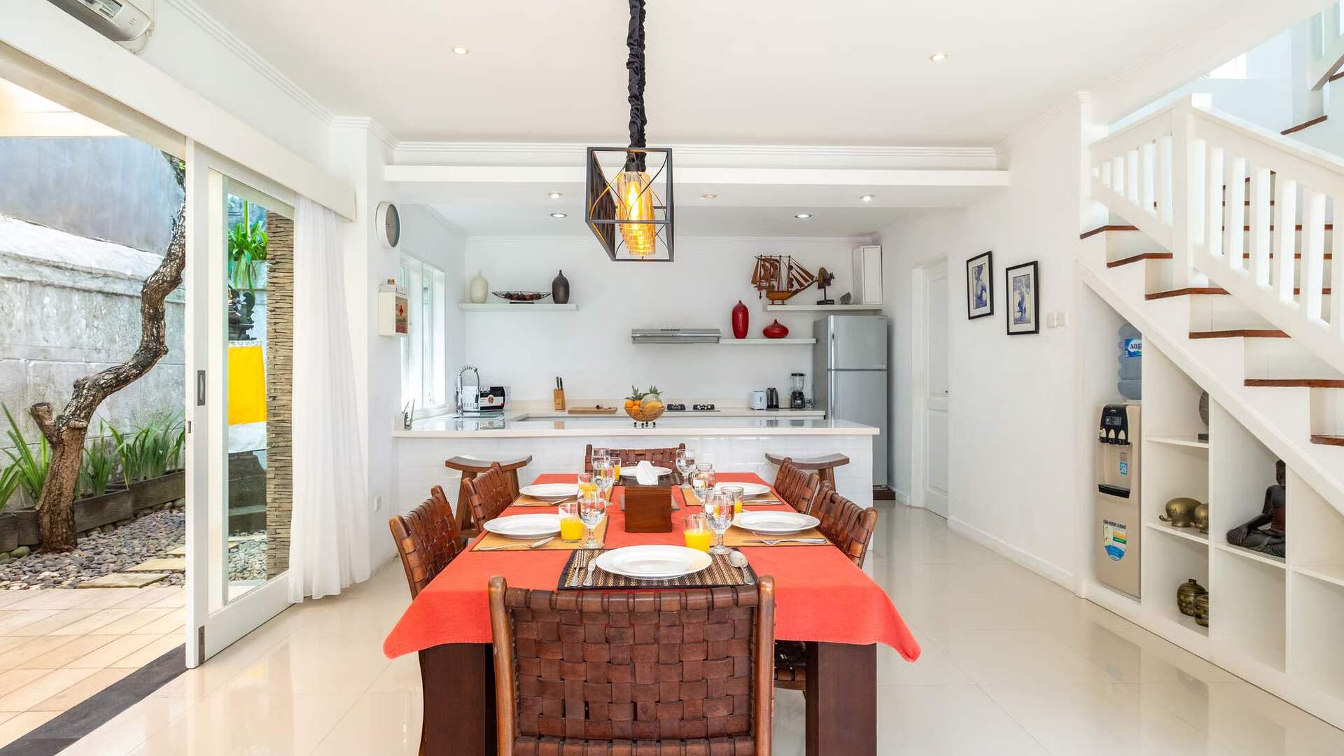 Şık Seminyak Kaçamağı, Bali Villa 2030