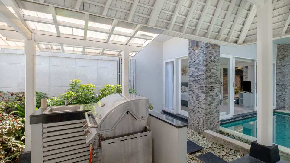 Şık Seminyak Kaçamağı, Bali Villa 2030