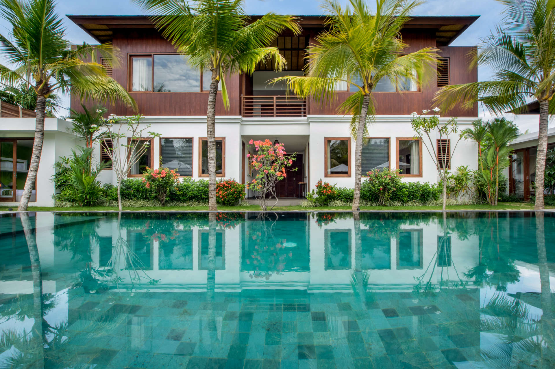 Seminyak'ın En Seçkin Semti Villa Bali'de Özel Havuzlu Hayalinizdeki Tatil Villasını Kiralayın Villa Bali 2034