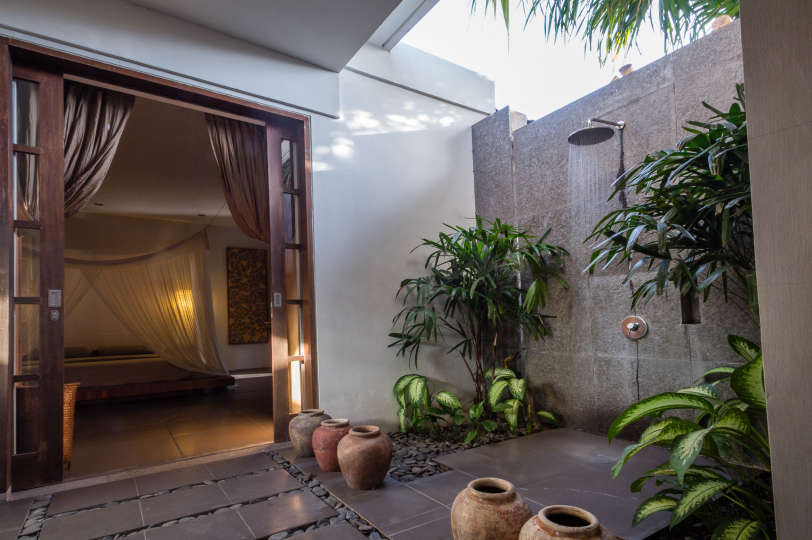 Bali'de Sahile Yakın Lüks Villa Kiralama, Bali Villa 2035