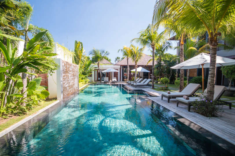 Seminyak'ta Kendi Özel Lüks Tatil Villanızı Temel Otelden Daha Azına Nasıl Kiralarsınız, Villa Bali 2040, Seminyak, Indonesia