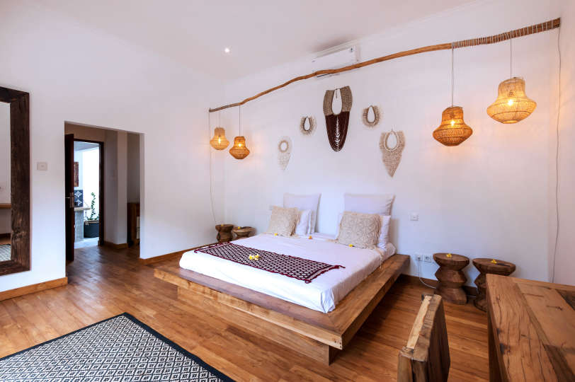 Seminyak'ta Birinci Sınıf Konumda Güzel 5 Yıldızlı Tatil Villası, Villa Bali 2046
