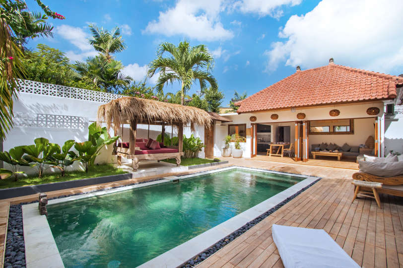 Seminyak'ta Birinci Sınıf Konumda Güzel 5 Yıldızlı Tatil Villası, Villa Bali 2046