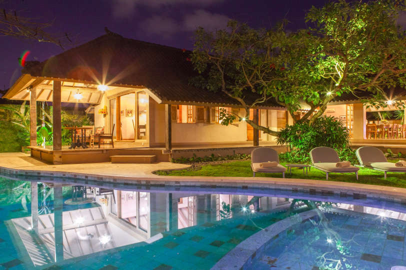 Bali'de Kiralık 5 Yıldızlı Villa, Bali Villa 2047