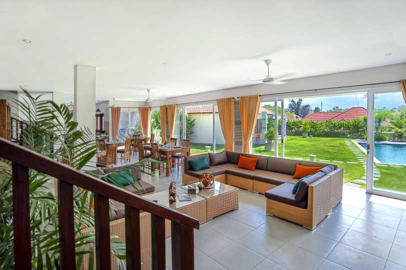 Bali'de Sahile Yakın Lüks Villa Kiralama, Bali Villa 2054