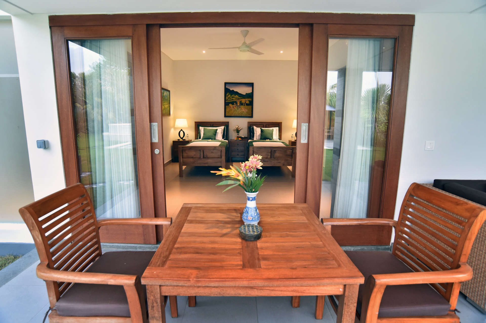 Bali'de Sahile Yakın Lüks Villa Kiralama, Bali Villa 2054